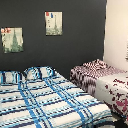 Aarony Hotel Санто Доминго Екстериор снимка