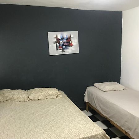 Aarony Hotel Санто Доминго Екстериор снимка
